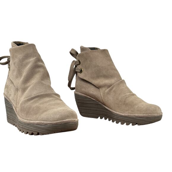 Fly London Yama Wedge Boots Women's SZ 38 Tan Slouchy Comfort Rugged Everyday - Picture 1 of 10